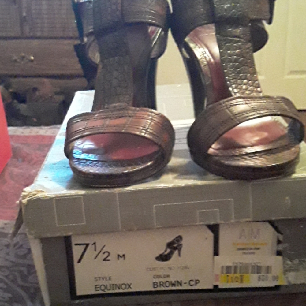 Women Shoes